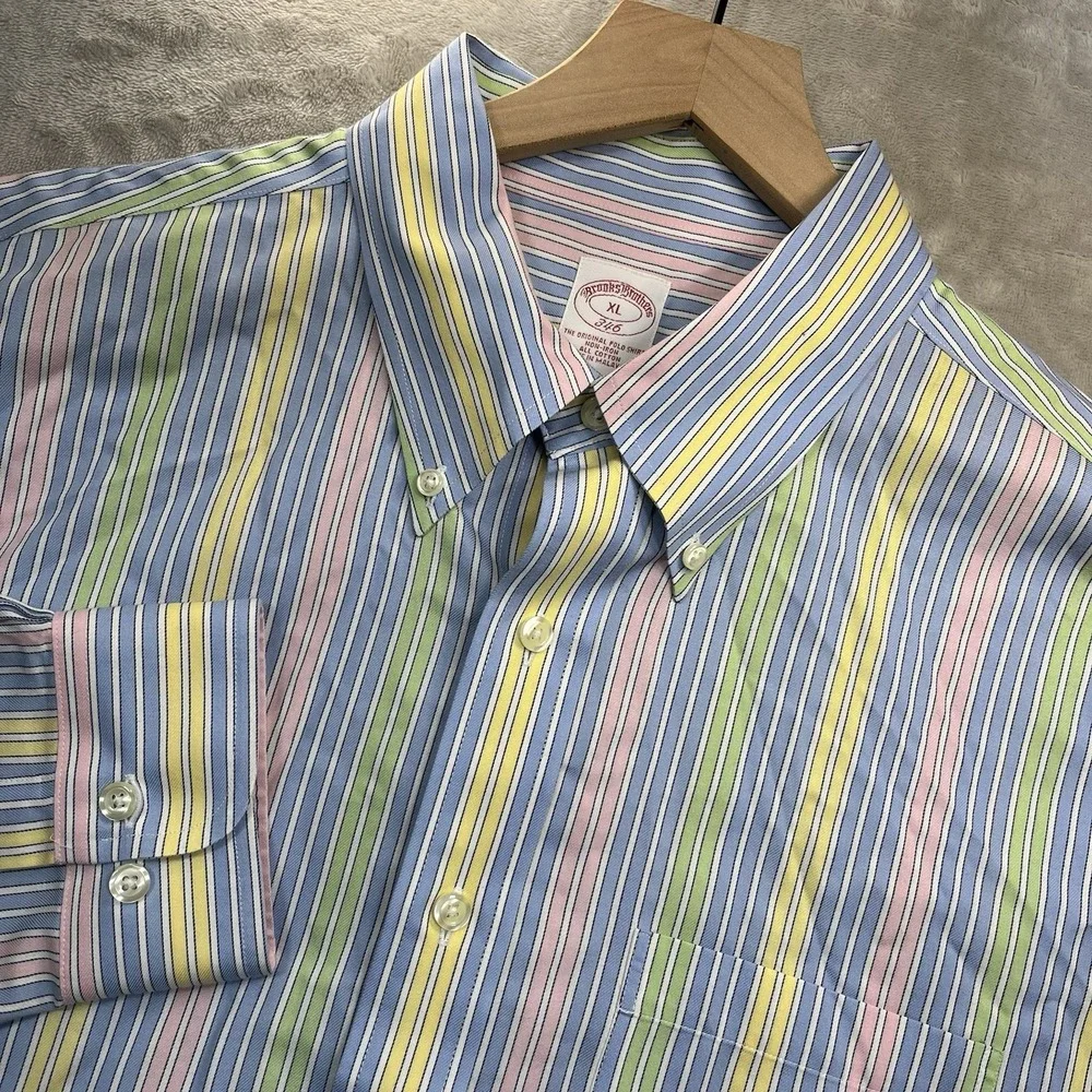 Brooks Brothers 346 Fun Shirt Mens XL Pastel Striped Oxford Button Down